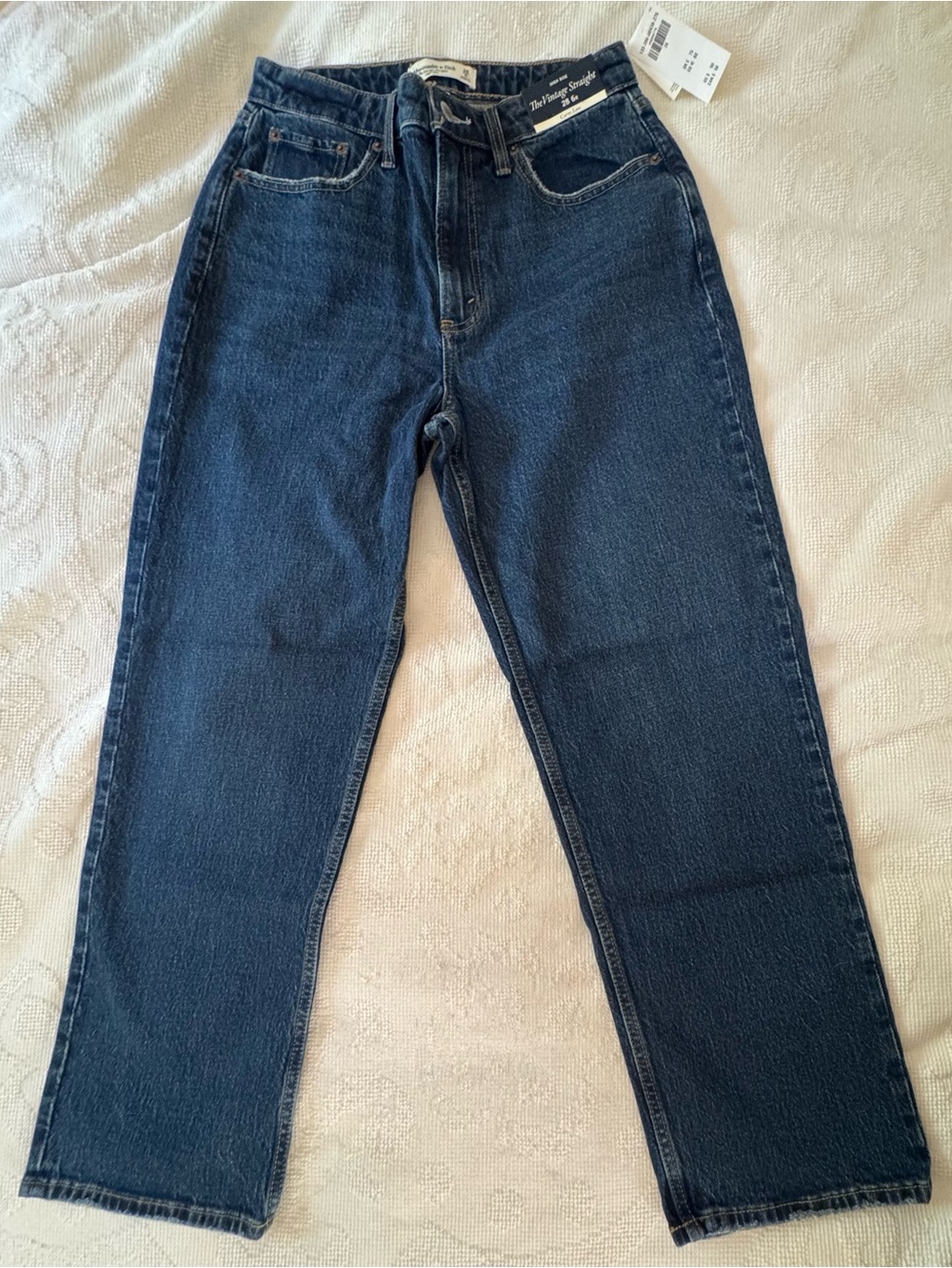 Abercrombie & Fitch Dark Wash Curve Love Vintage Straight Jeans NWT 28R